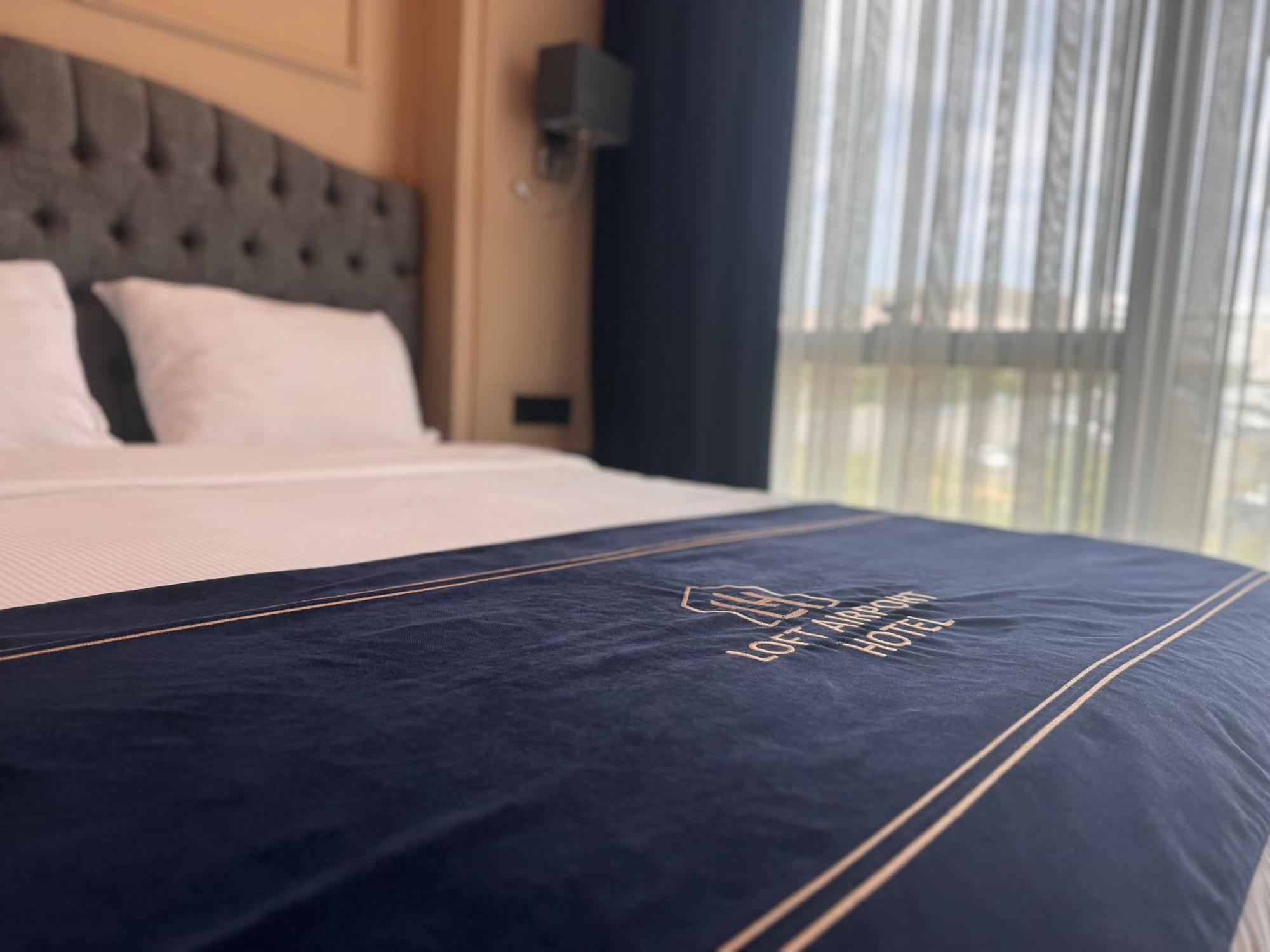 Airport Hotel & Private Trasportation Istanbul Airport-By Loft Arnavutkoy エクステリア 写真